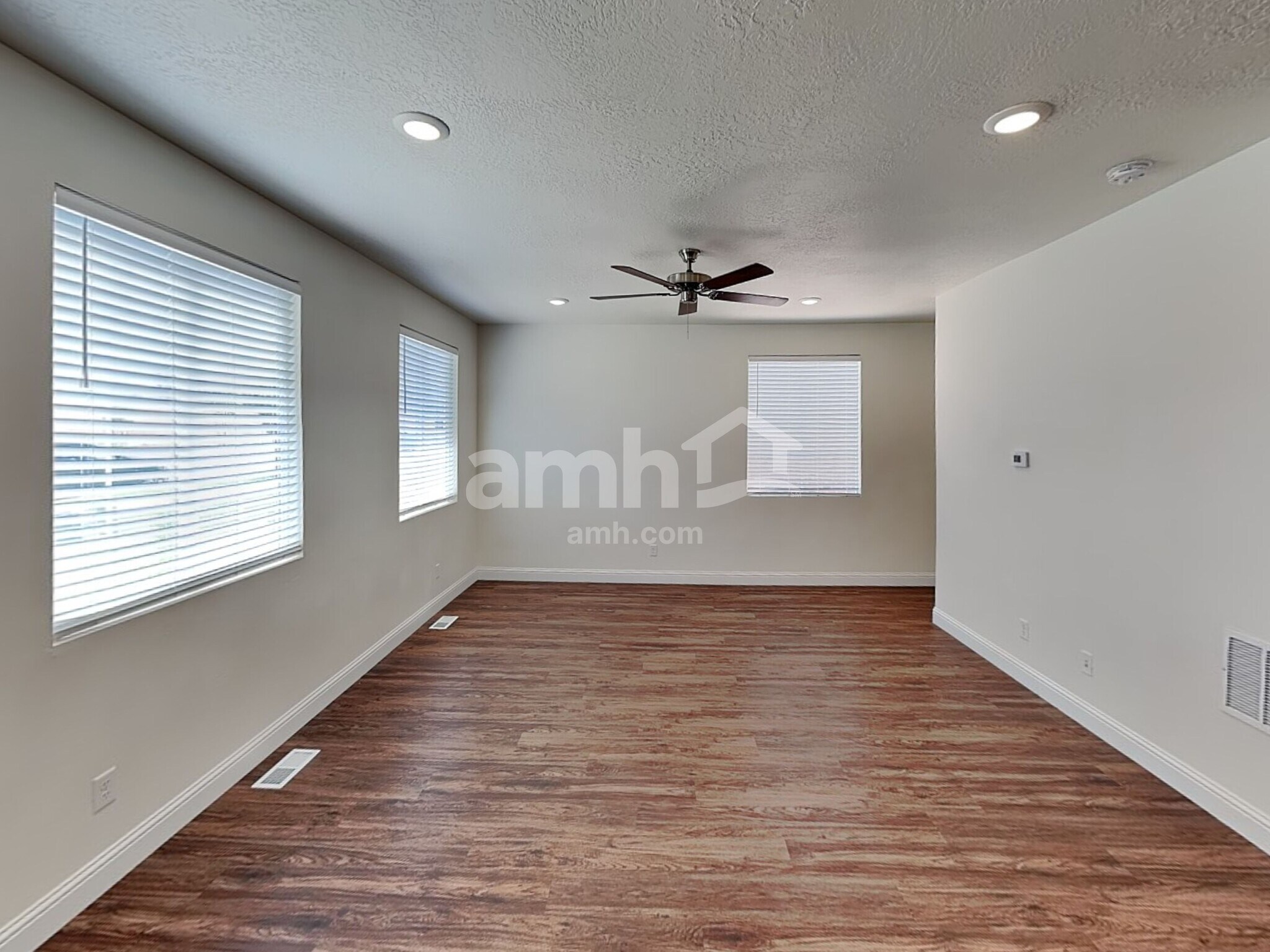 Building Photo - 7401 S Copper Rim Dr