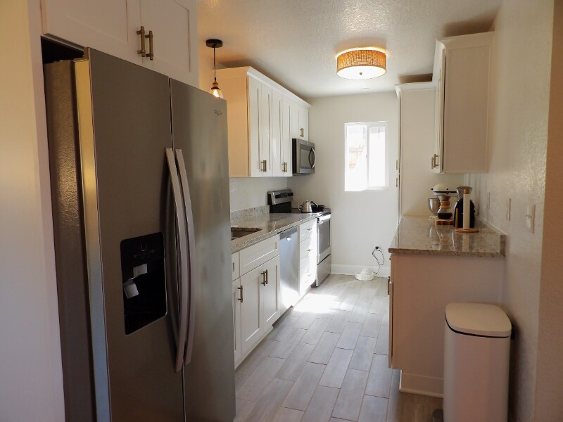 Building Photo - 1806 Koshare St