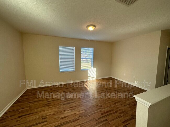 Building Photo - 1003 Krenson Woods Rd