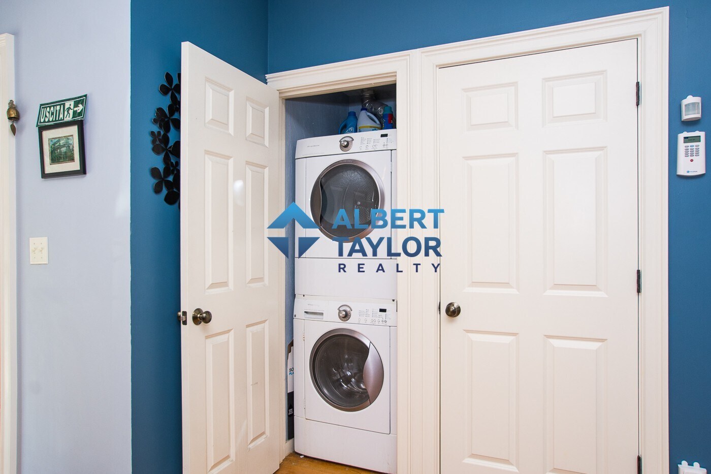 Building Photo - 111 Pleasant St