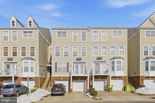 Building Photo - 2454 Curie Ct