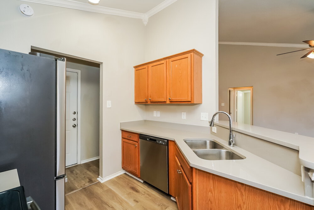 Building Photo - 2105 Pacino Dr