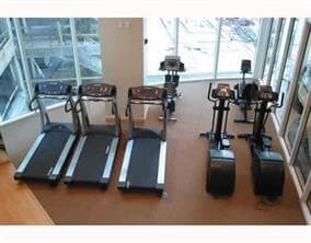 Building Photo - 347 N New River Dr E