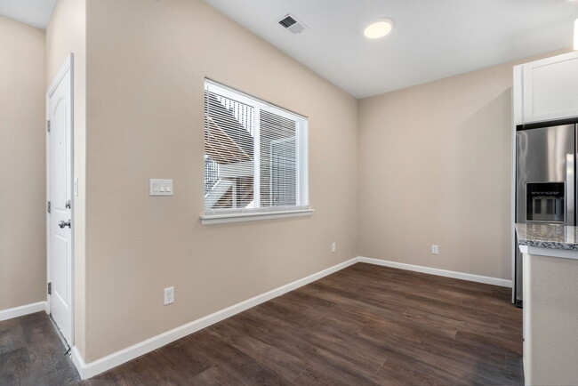 Building Photo - 1601 Grand Harmony Blvd