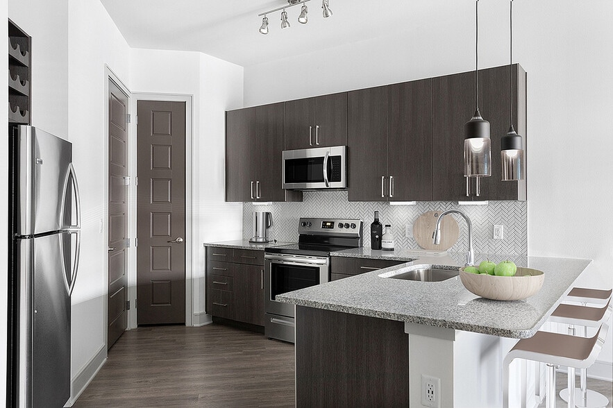 Building Photo - Inkwell Watters Creek