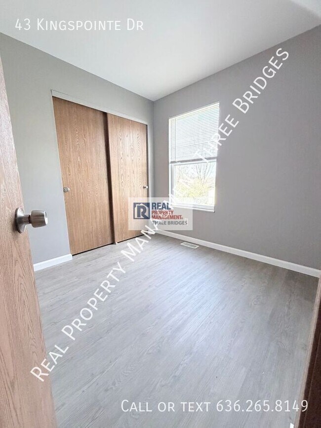 Building Photo - 43 Kingspointe Dr