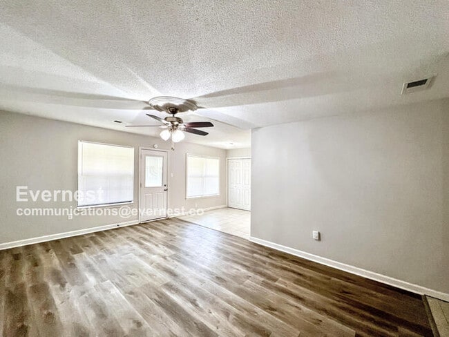 Building Photo - 7329 Eastover Dr