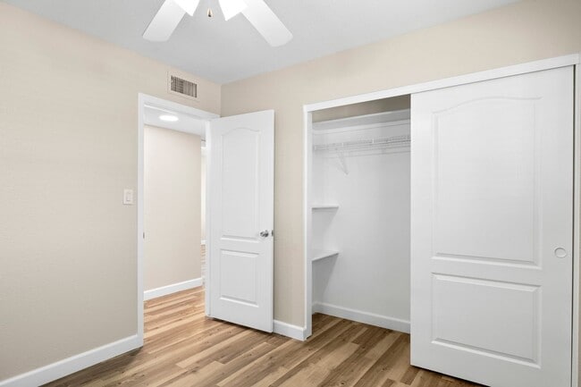 Building Photo - AMAZING ASU RENTAL CLOSE TO CAMPUS