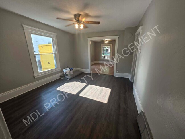 Building Photo - 3-Bedroom Home in Saginaw