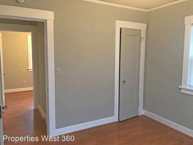 Building Photo - 2 br, 1 bath House - 209 NW 17th Ave.