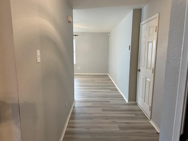 Building Photo - 2841 Bluffs Ct