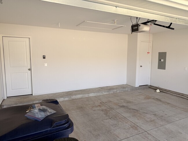 Building Photo - 2544 NW 199th St
