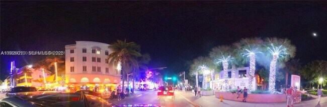 Building Photo - 1666 West Ave