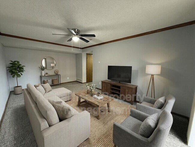 Building Photo - 3407 NW Duncan Rd