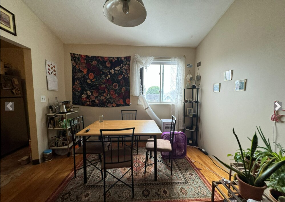 Building Photo - 369 Dorchester St