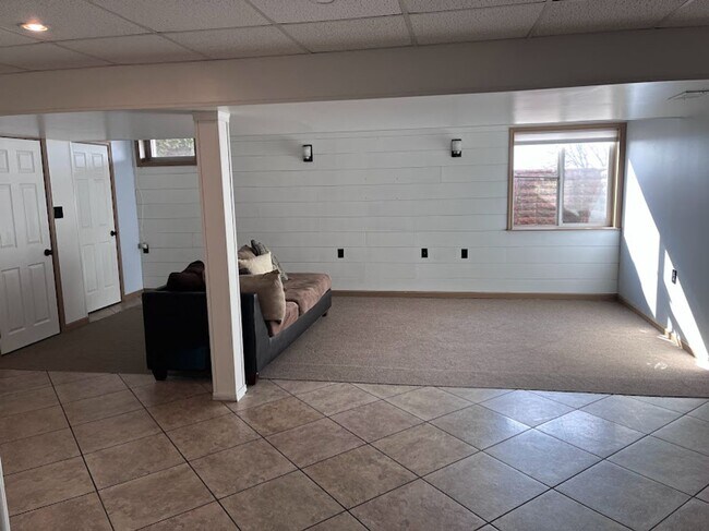Building Photo - 57 Spring Hill Ln