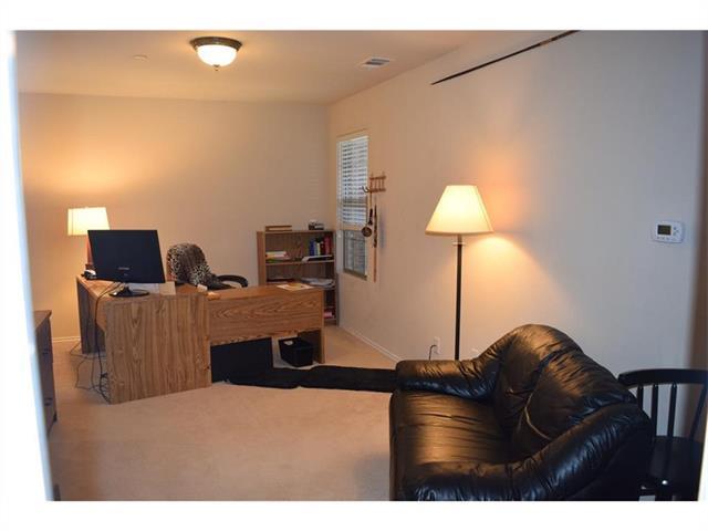 Building Photo - 1123 Landon Ln