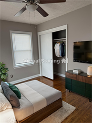 Building Photo - 1733 Bachmann Dr