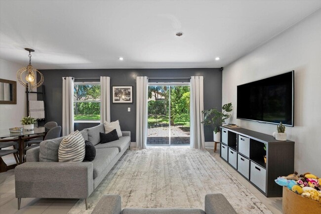 Building Photo - 6960 Mill Brook Pl