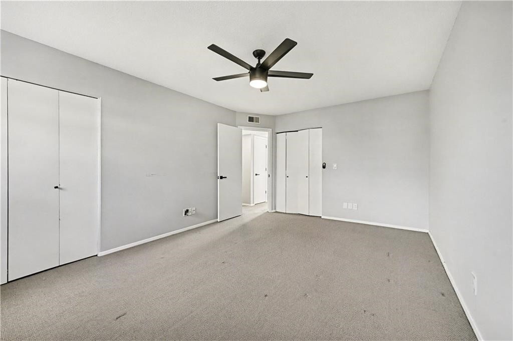 Building Photo - 3615 NE 68th Ter