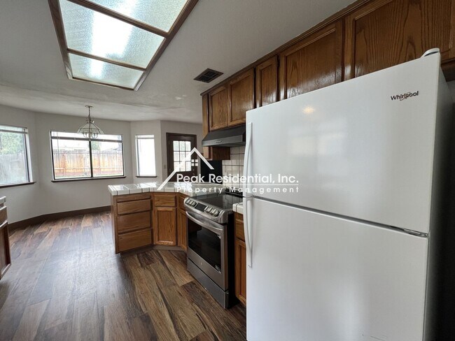 Building Photo - 5205 Efthemia Way