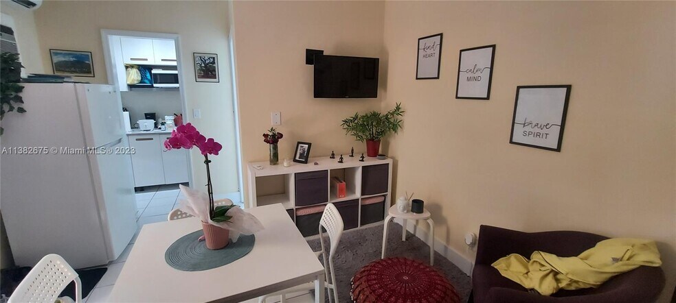 Building Photo - 8105 SW 17th Ter