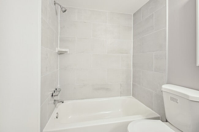 Building Photo - 19423 Brassie Pl