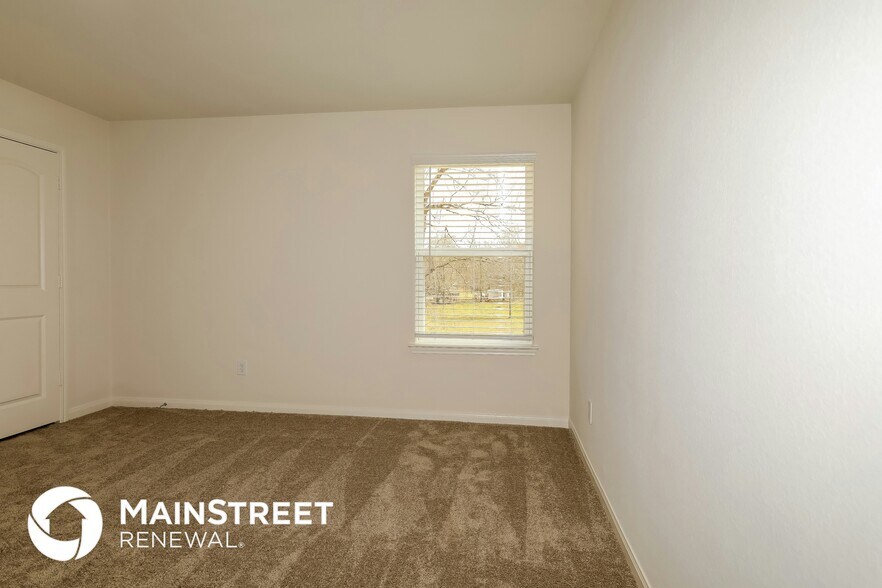 Building Photo - 21175 Titian Dr.