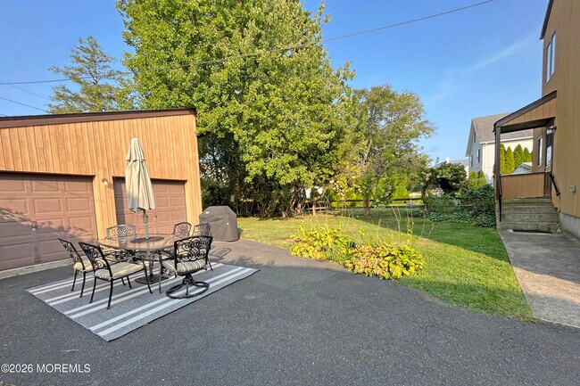 Building Photo - 416 Salem Ave