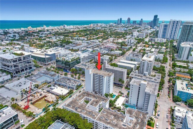 Building Photo - 1331 Lincoln Rd