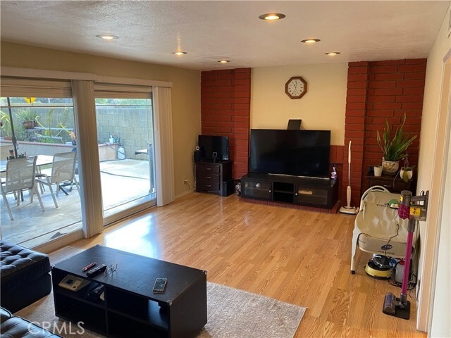 Building Photo - 840 Bridle Dr