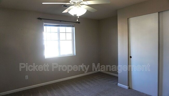 Building Photo - 4855 Bowwood Cir NE