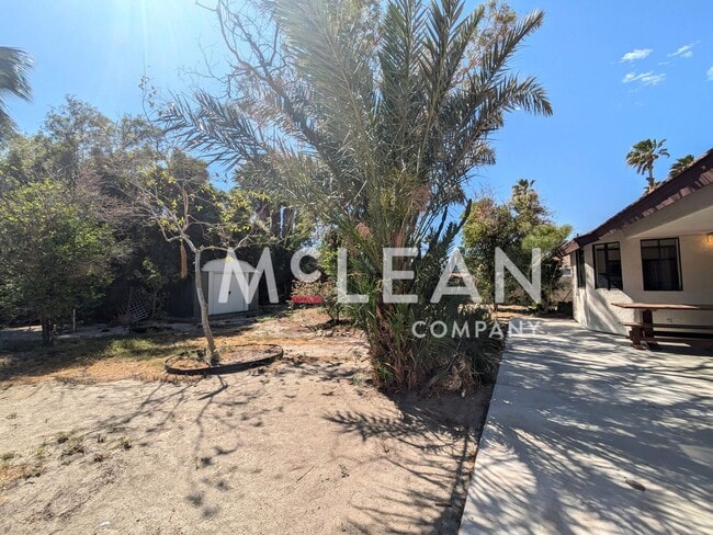 Building Photo - Charming 3-Bedroom Home for Lease in Cathe...