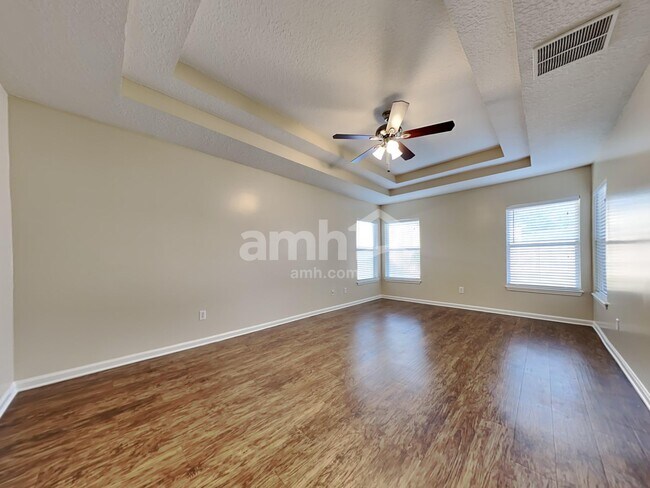 Building Photo - 392 Brierstone Ct