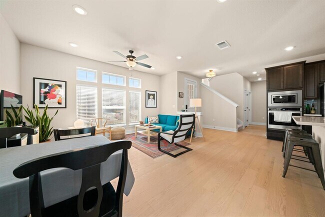 Building Photo - 8417 Laughlin Ln