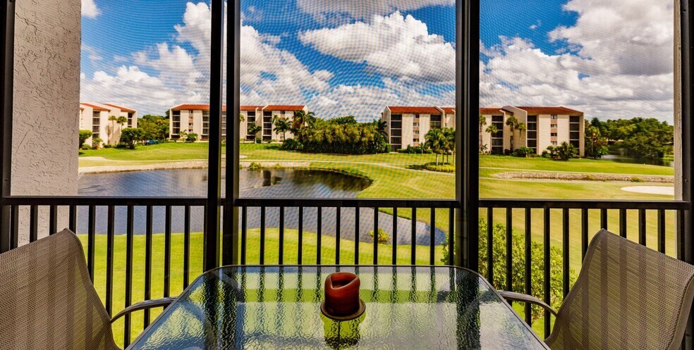 Building Photo - Flagship Village Condo in The Landings Yacht Golf & Tennis Club