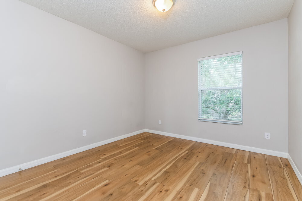 Building Photo - 16805 Gold Star Ct
