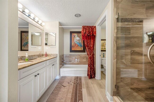 Building Photo - 60 Surfview Dr