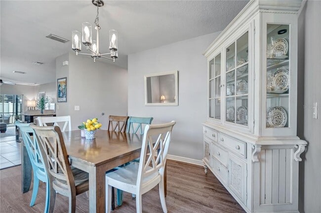 Building Photo - 32705 Brooks Hawk Ln