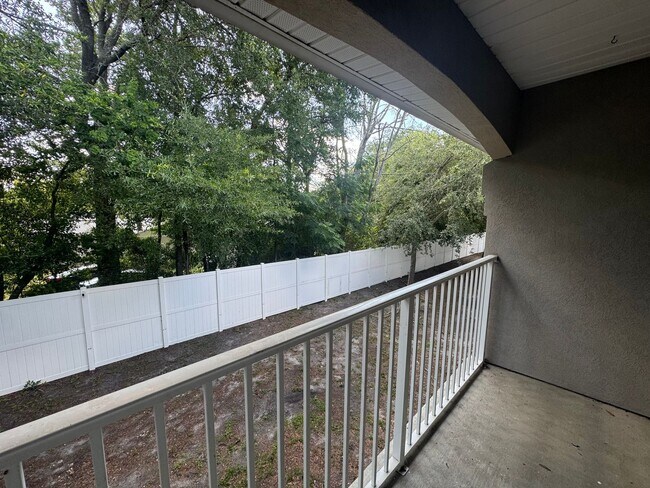 Building Photo - 5051 Playpen Dr