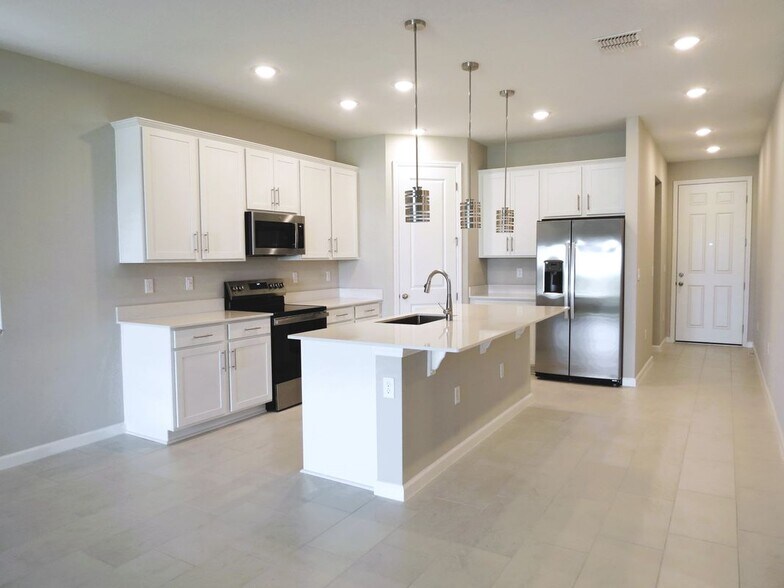 Building Photo - 917 Heirloom Dr