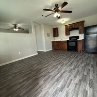Building Photo - $500 Off 1st Full Month!* All Utilities In...