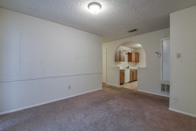 Building Photo - 23027 Banquo Dr