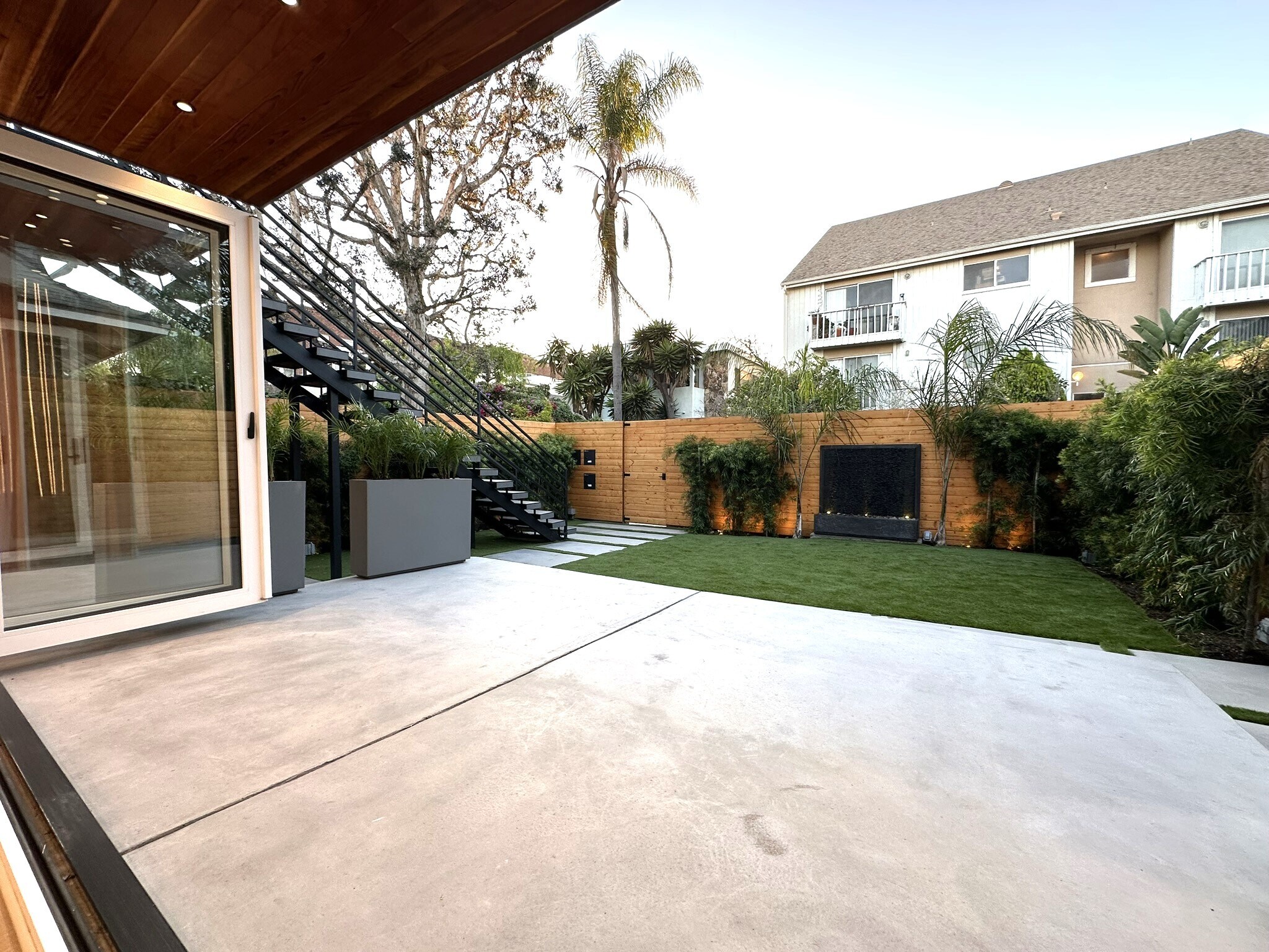 Building Photo - 36 Paloma Ave