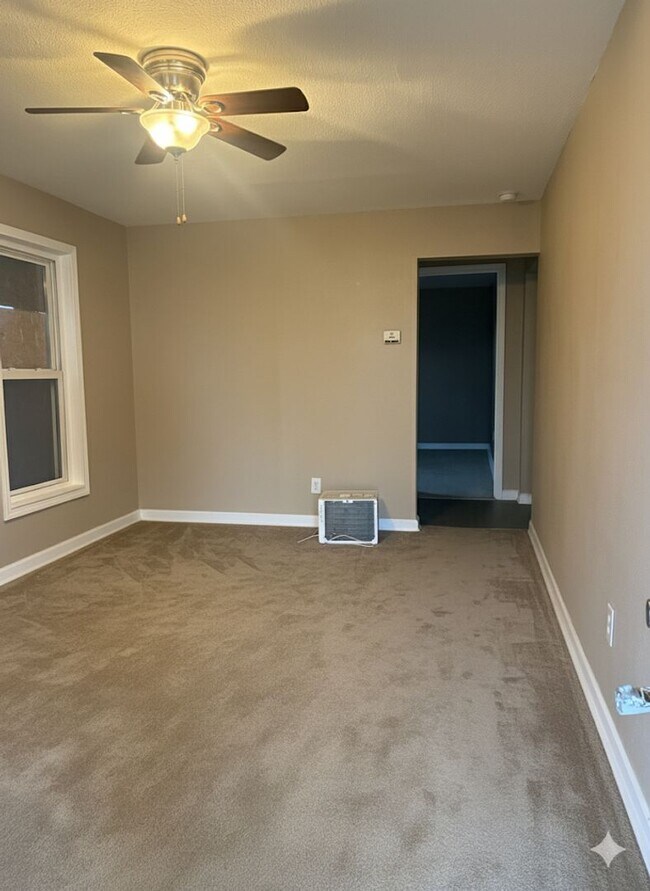 Building Photo - 1111 Madison Ave