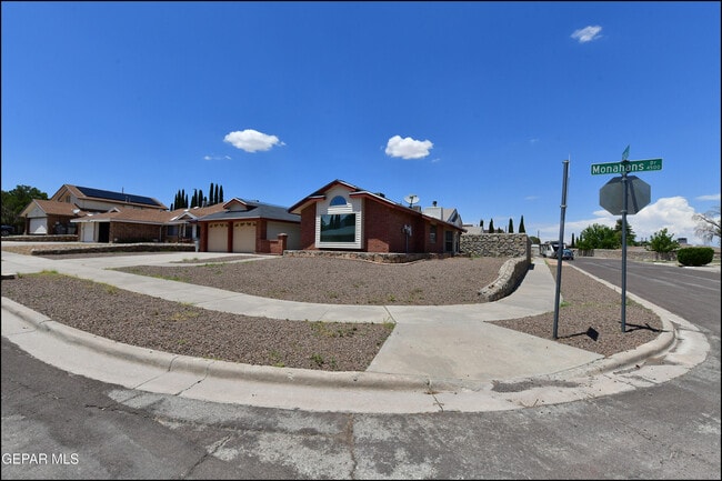 Primary Photo - 4526 Monahans Dr