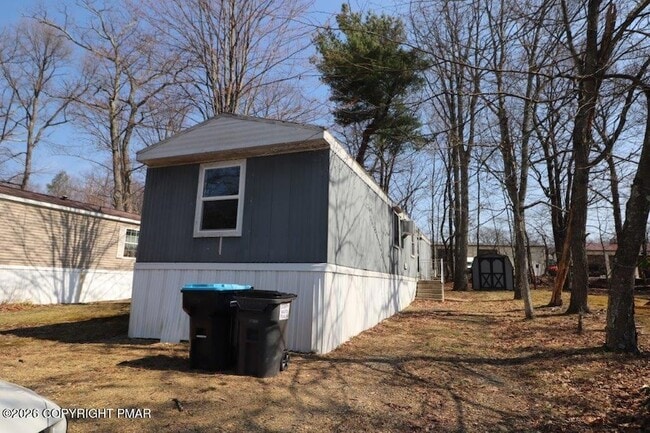 Building Photo - 238 Birchwood Ln