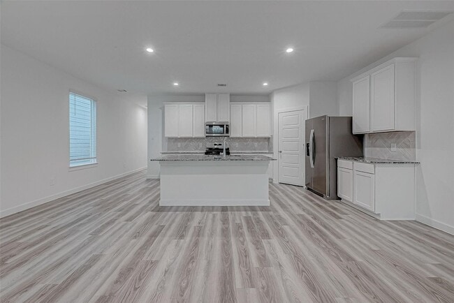 Building Photo - 13426 Sombrero Cay Dr