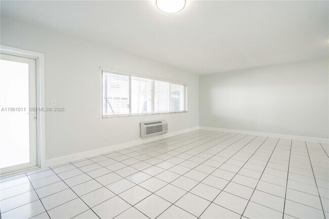 Building Photo - 8330 Byron Ave