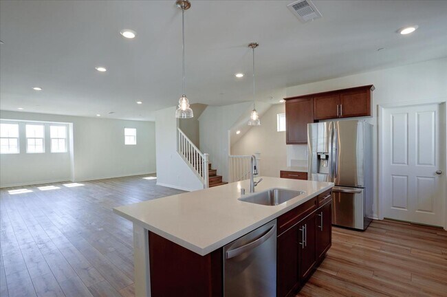 Building Photo - 9153 Foster Ln